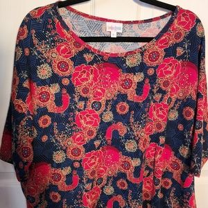 LuLaRoe Women’s Short Dleeve Top, size L, NWOT